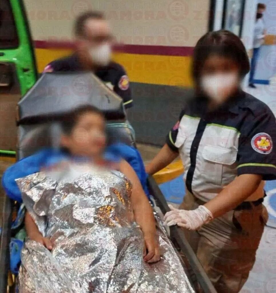 En la ciudad de Zamora, Michoacán, una mujer fue ultimada a balazos y dos niños resultaron lesionados