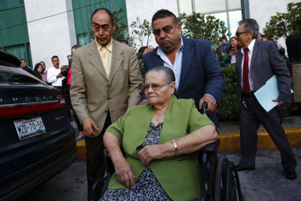 Consuelo Loera Pérez, madre del narcotraficante Joaquín “El Chapo” Guzmán, está contagiada de Covid-19.
