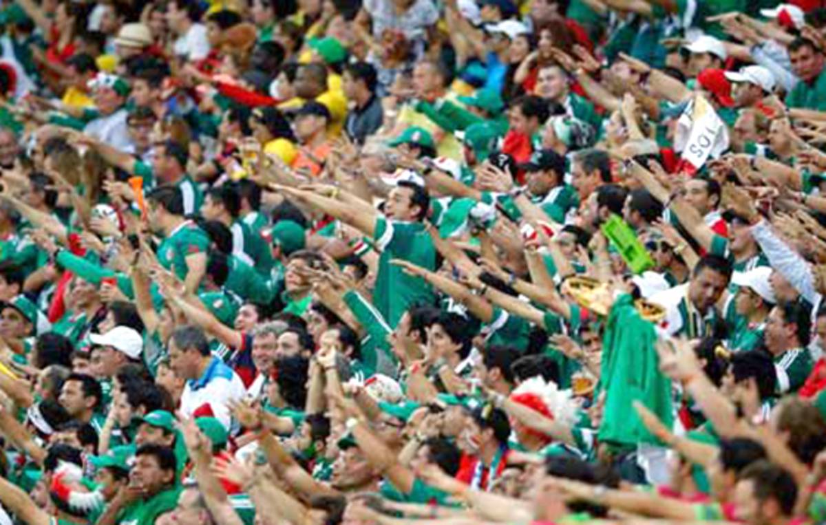 La Comisión Disciplinaria de la FIFA sancionó a la Federación Mexicana de Futbol con una multa de 109 mil dólares (2.2 millones de pesos) por el grito homofóbico registrado en el partido de la Selección Nacional de México contra Islandia en mayo pasado.