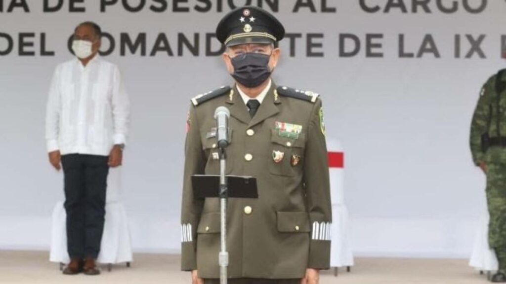 Luis Cresencio Sandoval, secretario de la Defensa Nacional, tomó protesta al general de División Diplomado de Estado Mayor, Eufemio Alberto Ibarra Flores como comandante del Ejército Mexicano.