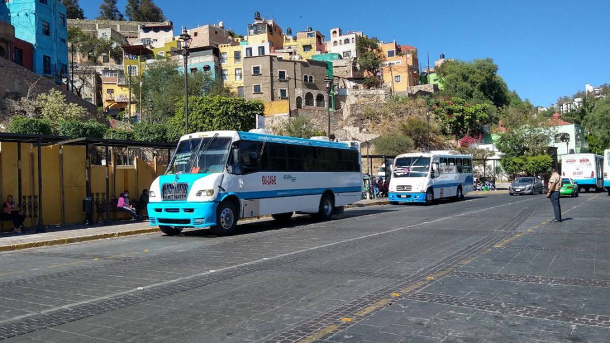 Concesionarios del Transporte Público en Guanajuato capital buscaran que todos sus choferes tomen el curso que oferta gobierno municipal para prevenir el acoso sexual y evitar situaciones de riesgo para las mujeres.