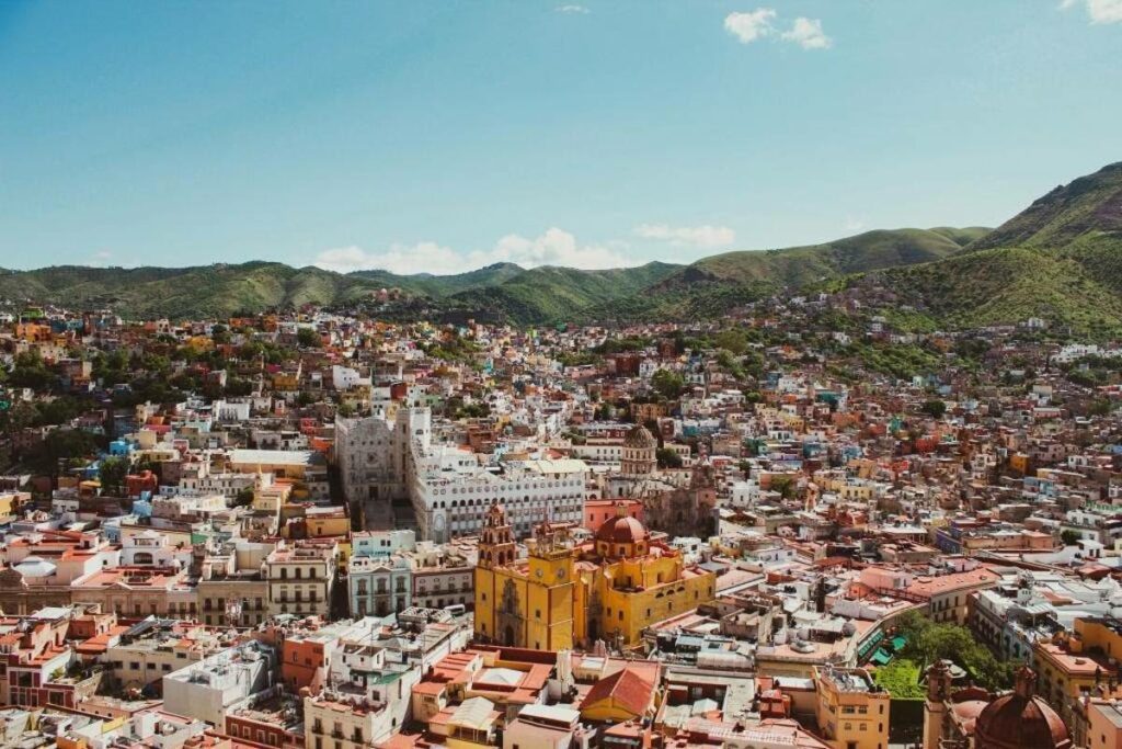 Aldo Márquez, presidente de la Comisión de Turismo en el Congreso del Estado, dijo que la Ley de Turismo de Guanajuato está siendo evaluada