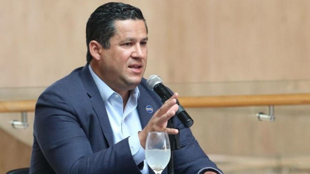 El gobernador del Estado Diego Sinhue Rodríguez Vallejo declaró qué el presupuesto que envía la Federación a Guanajuato para el 2022 es falso y está inflado.