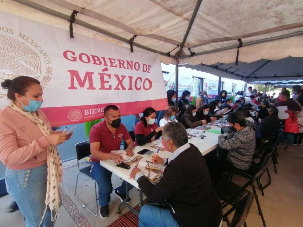 El delegado del gobierno federal en Guanajuato, Mauricio Hernández Nuñez, informó que para el 2022 la Secretaria del Bienestar en Guanajuato recibirá alrededor de 89 mil millones de pesos