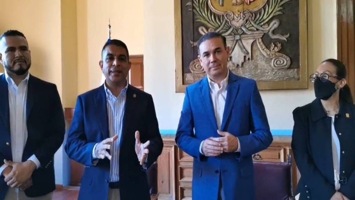 Con la finalidad de estrechar relaciones y la colaboración entre ambas ciudades, Guanajuato Capital y Ayutuxtepeque, de El Salvador, firmaron un convenio de amistad.