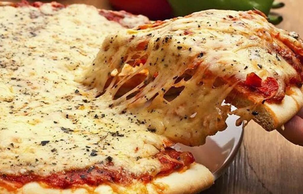 El 9 de febrero se celebra el Día Mundial de la Pizza, una de las comidas más populares del mundo y representativas de la gastronomía italiana.