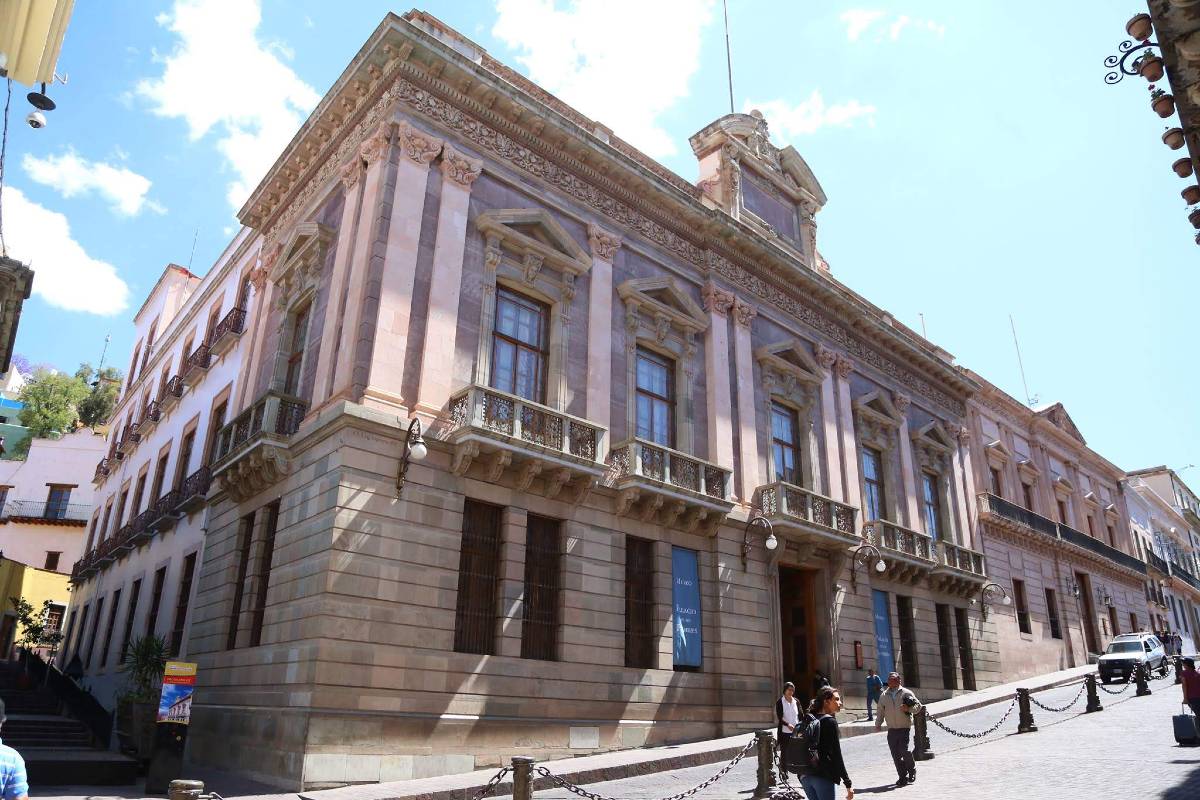 Exposiciones, eventos literarios, recitales y otras actividades artísticas y culturales han dado vida al Museo Palacio de los Poderes