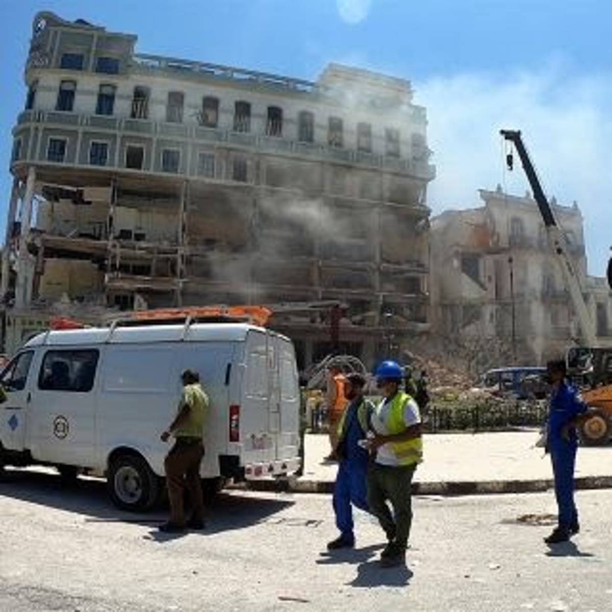Las autoridades de La Habana elevaron a 25 el número de muertos en la fuerte explosión que se produjo en un hotel de lujo.