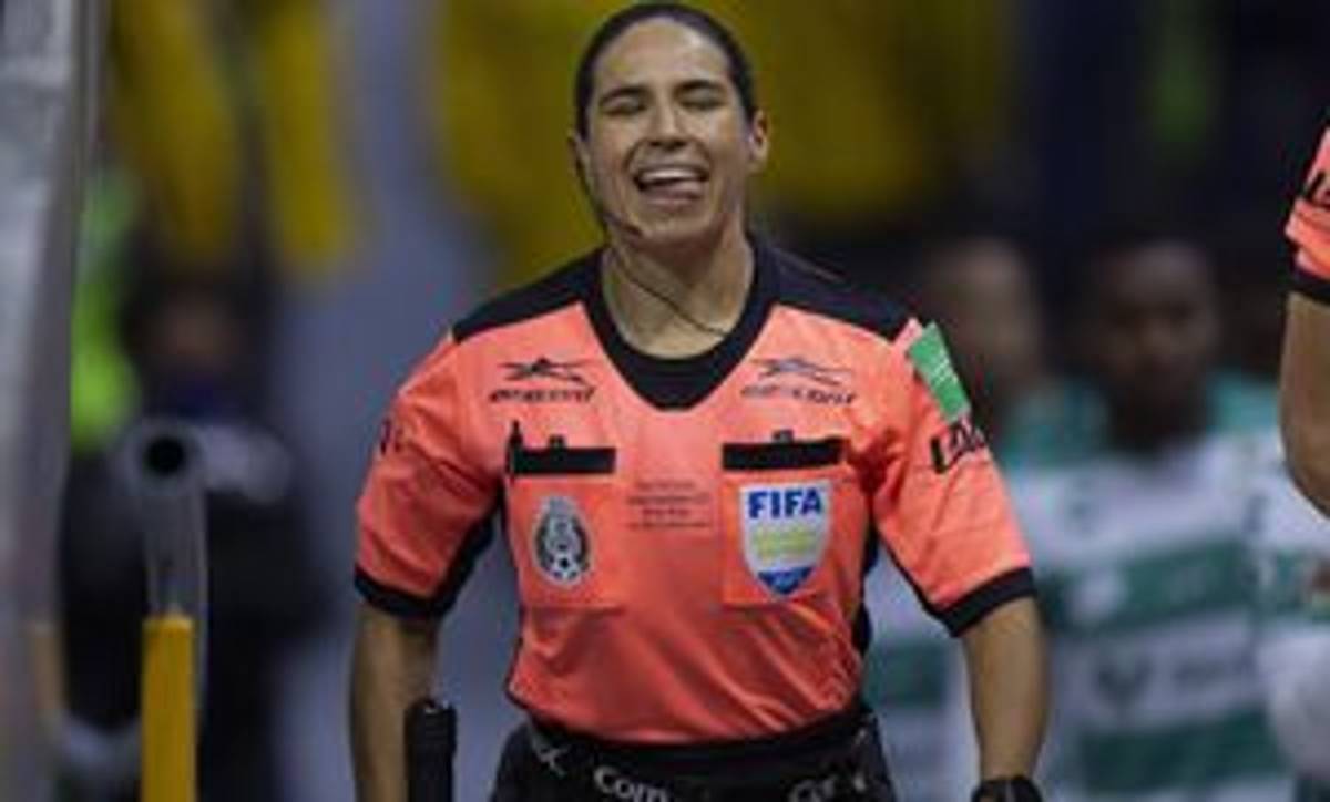 Karen Díaz hace historia al convertirse en la primera mexicana que asistirá a un Mundial varonil.