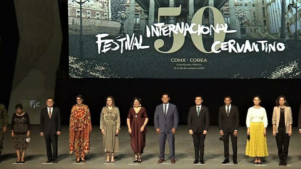 Autoridades federales y estatales dieron a conocer de manera oficial el programa general de la edición 50 del Festival Internacional Cervantino (FIC)