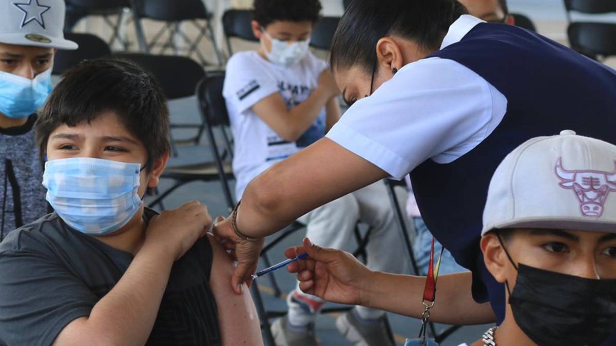 En Guanajuato todavía quedan aproximadamente 10 mil dosis de vacunas Pfizer disponibles para aplicar a todos los menores de 12 a 18 años que faltaron de protegerse contra el coronavirus.