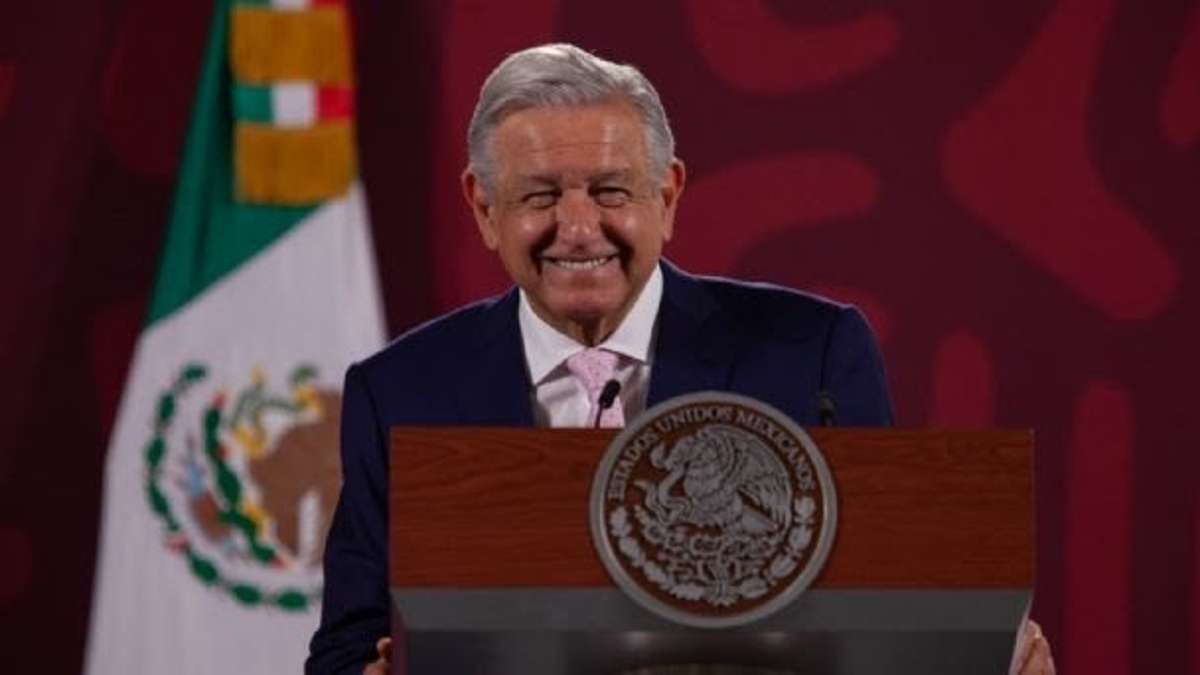 Andrés Manuel López Obrador afirmó que “los nacos estamos de moda”, al referirse al doble discurso de “los conservadores”