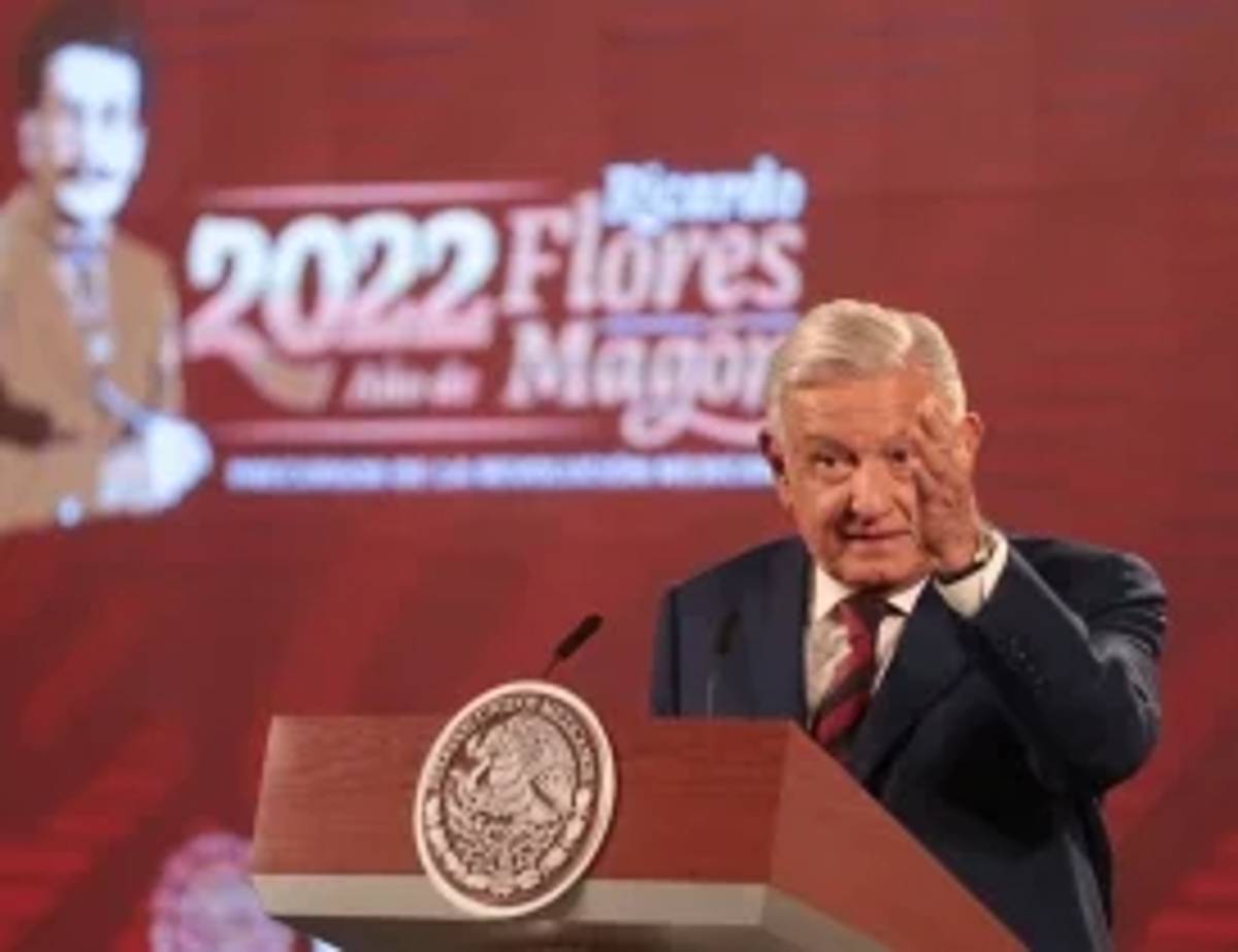 Andrés Manuel López Obrador amagó con que si no hay acuerdo con los ejidatarios, el Tren Maya concluirá en Xpujil y no llegará a Chetumal.