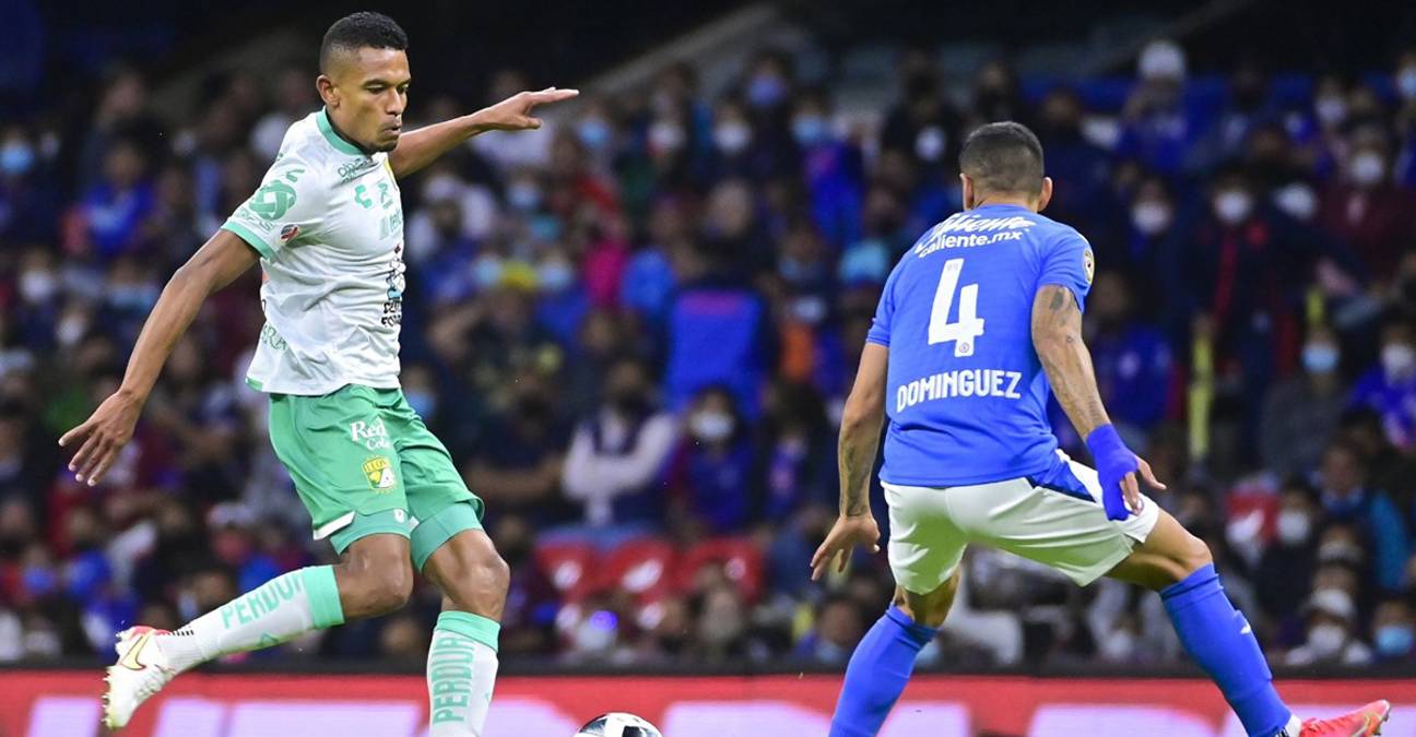 Los Esmeraldas del León y los Cementeros del Cruz Azul se han enfrentado tres veces en fases finales de torneos cortos del futbol mexicano