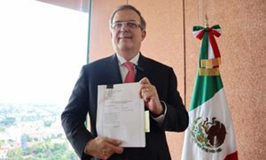 Marcelo Ebrard anunció que el gobierno de México presentó oficialmente la segunda demanda en contra de cinco armerías estadunidenses