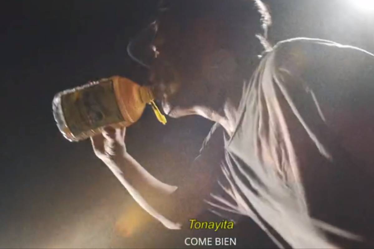 A través de Twitter se volvió viral una parodia Tonayita a modo de comercial en alusión a la famosa bebida alcohólica “Tonayán”, la cual es conocida en México por su muy bajo costo