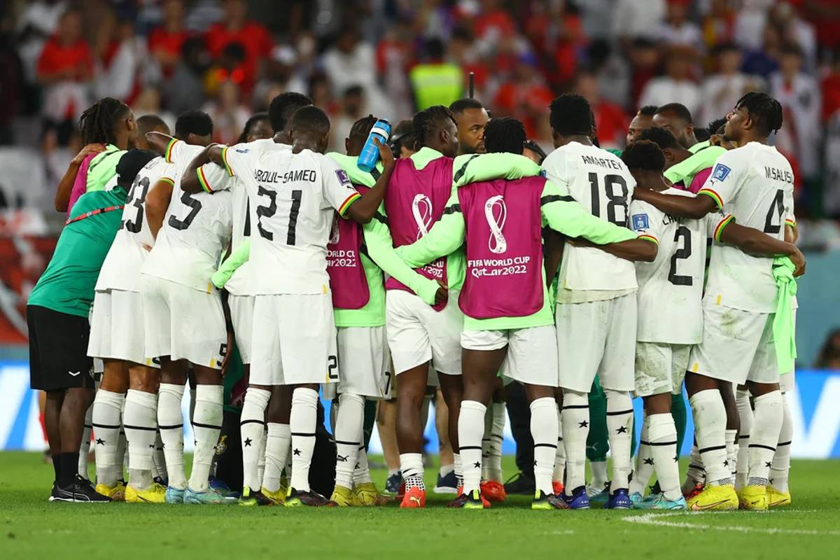 Ghana se llevó la victoria que les da vida para el último encuentro contra Uruguay