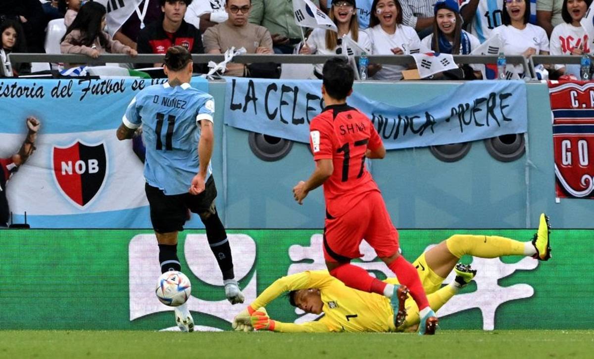 Un partido igualado (Uruguay 0-0 Corea del Sur) que poco le sirve a Diego Alonso y sus dirigidos.