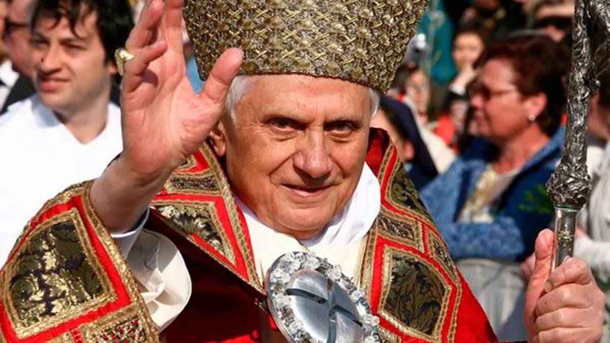 El papa emérito Benedicto XVI murió hoy sábado a los 95 años