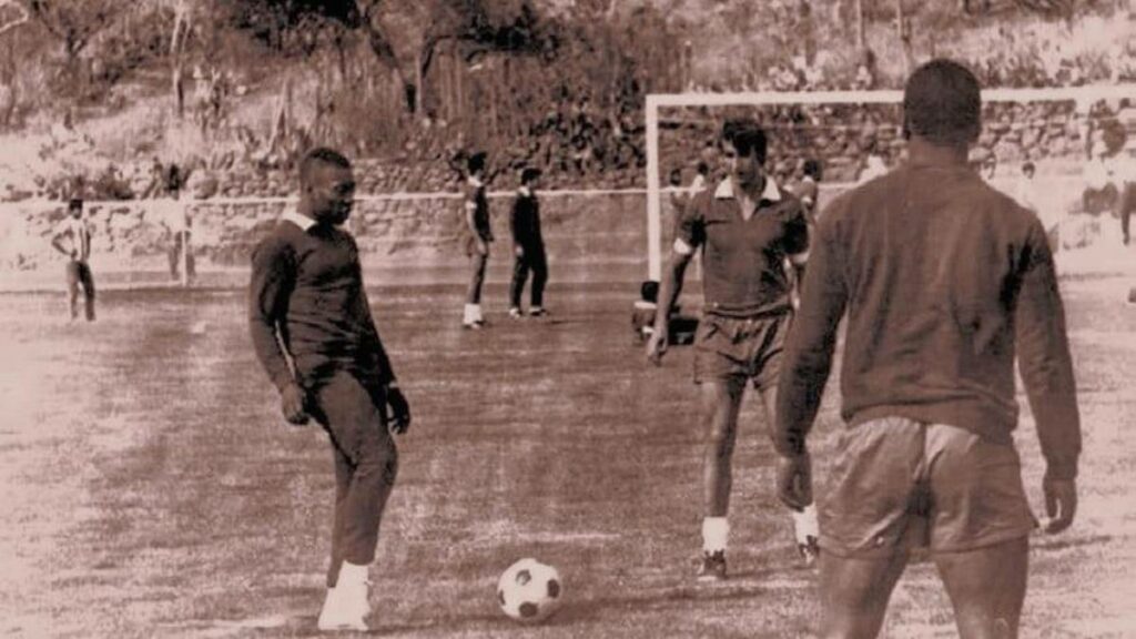 UG restaura el escenario deportivo, donde durante el Mundial de México 1970 entrenó Edson Arantes Do Nascimento, Pelé.