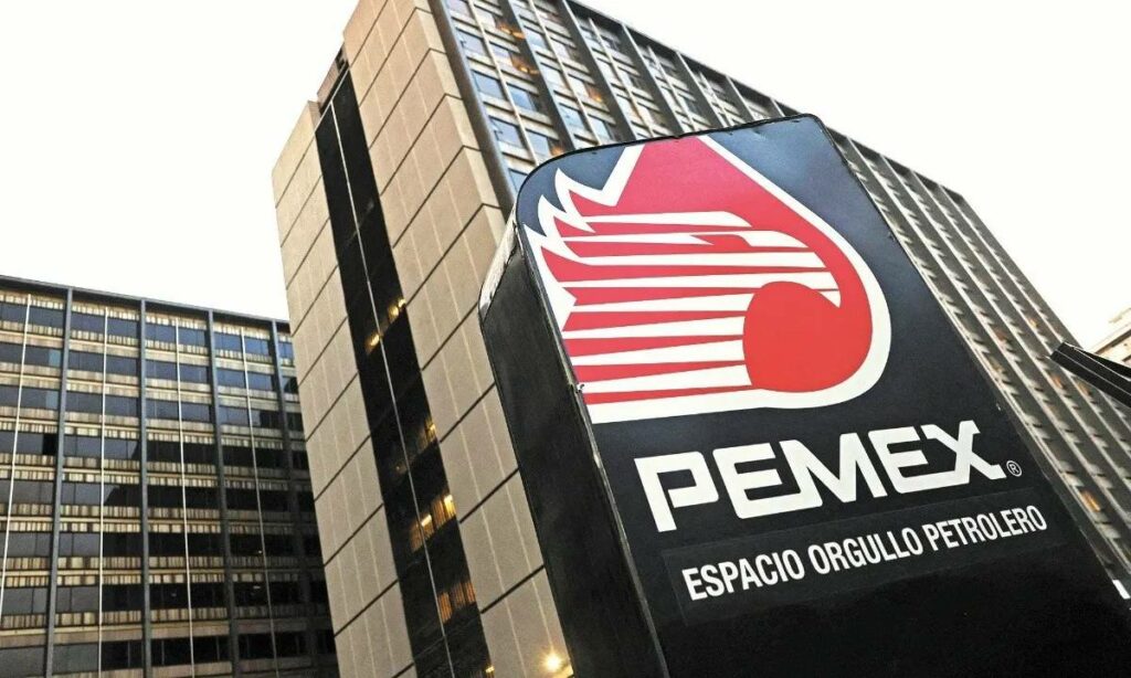 Pemex informó que durante el primer mes de 2023 alcanzó una producción de petróleo de 1.870 millones de barriles por día