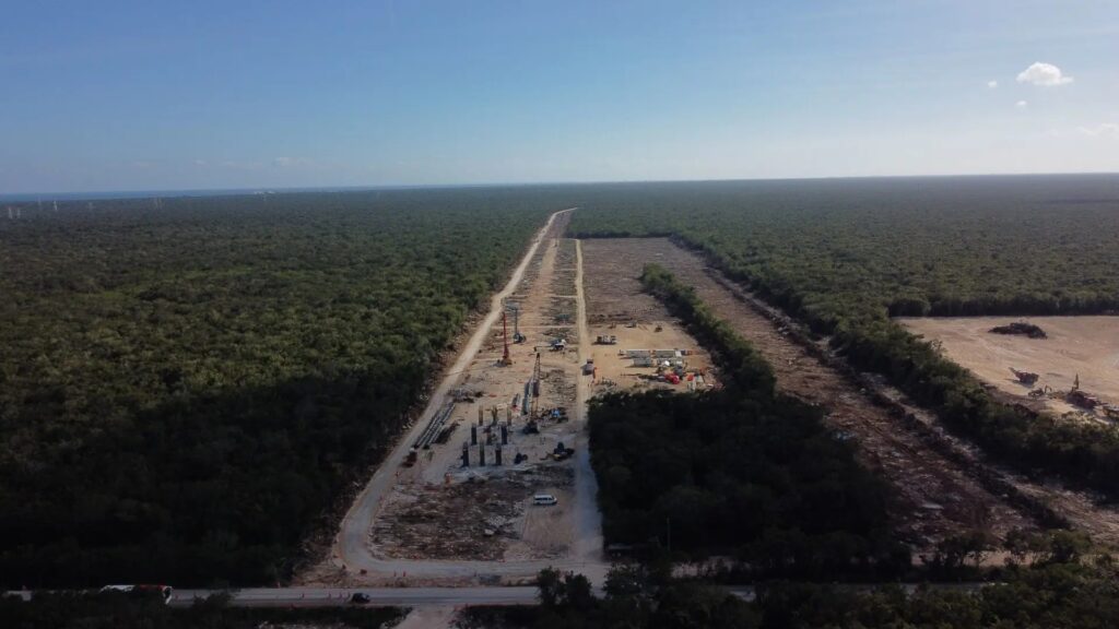 Un juez de distrito en Yucatán otorgó la suspensión definitiva a la construcción del tramo 5, norte y sur, del Tren Maya.