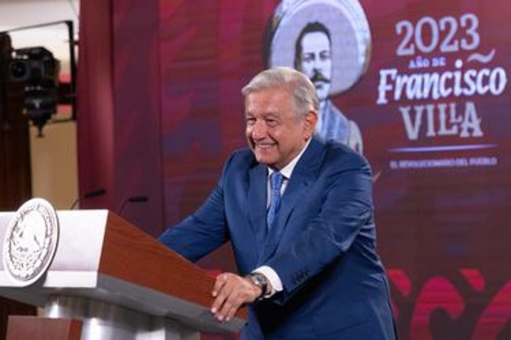 El mandatario señaló a Xóchitl Gálvez de ser la candidata de los potentados, del bloque conservador.