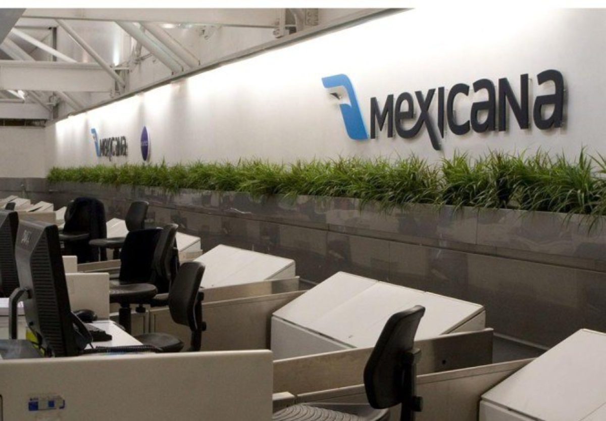 Andrés Manuel López Obrador confirmó la compra de la  marca Mexicana de Aviación.