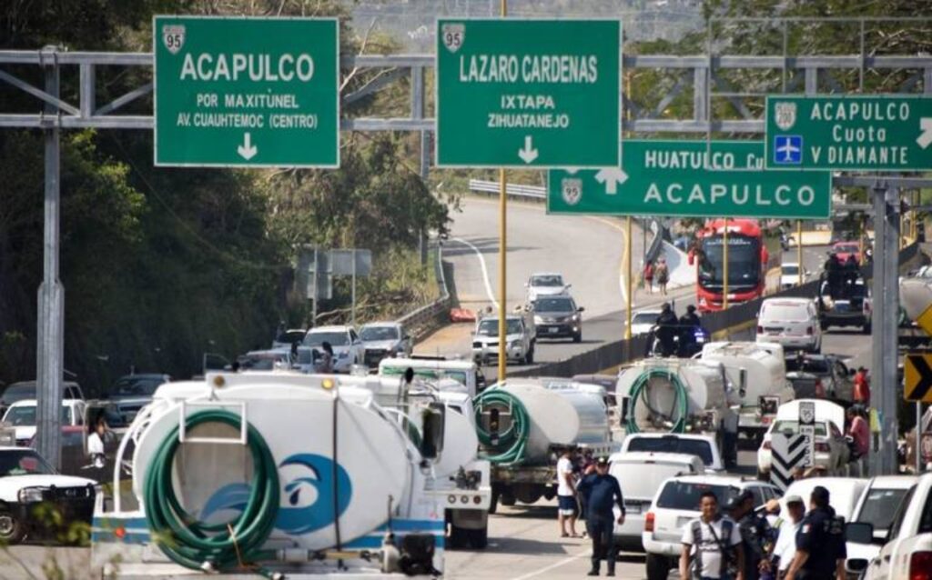 Manuel Añorve Baños, pidió al Gobierno Federal mantener políticas de apoyo para el municipio de Acapulco.