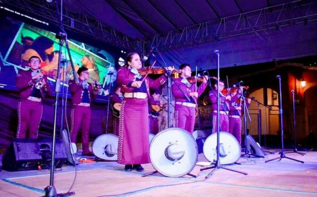 Décimo Festival del Mariachi 2023 en el jardín principal de Juventino Rosas.